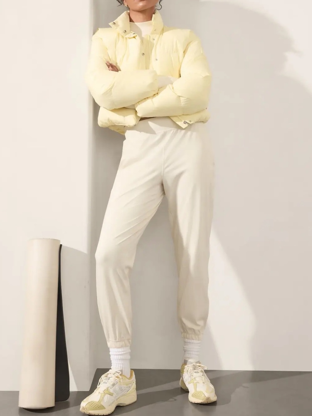 Athleta Softluxe Jogger Pants Size Large Tall Bone Pull On Stretch High Rise